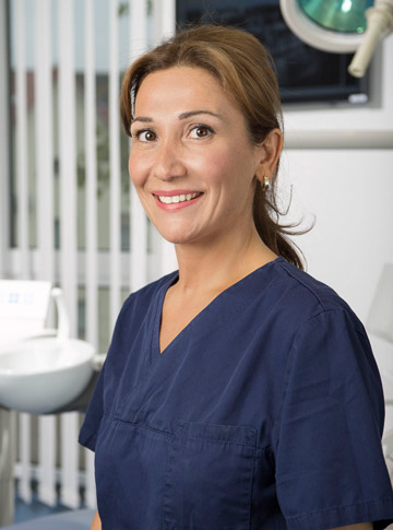 Dr. med. dent. Zina Younan